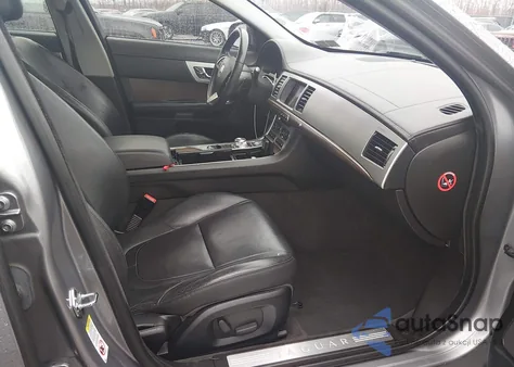 2013 Jaguar Xf I4 T z USA, uszkodzony, nr VIN SAJWA0ES7DPS66146